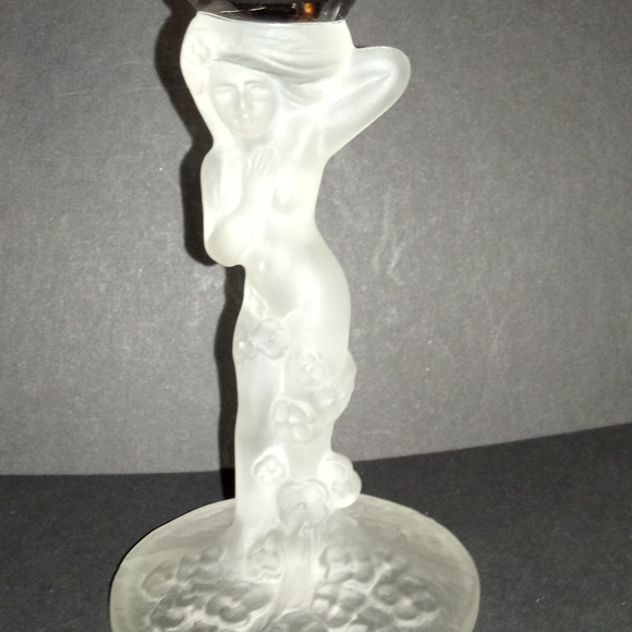 ADERIA FROSTED LADY WINE GLASSES - Picture 2 of 7